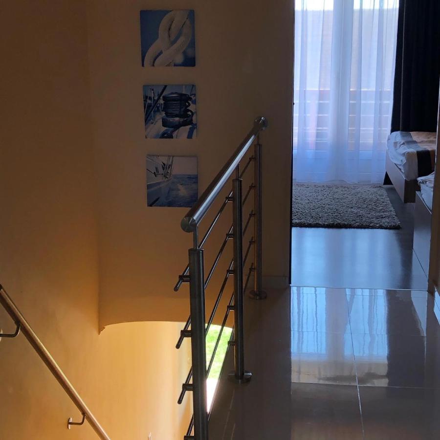 Bier-Lak Apartman House 71 Balatonlelle Eksteriør billede