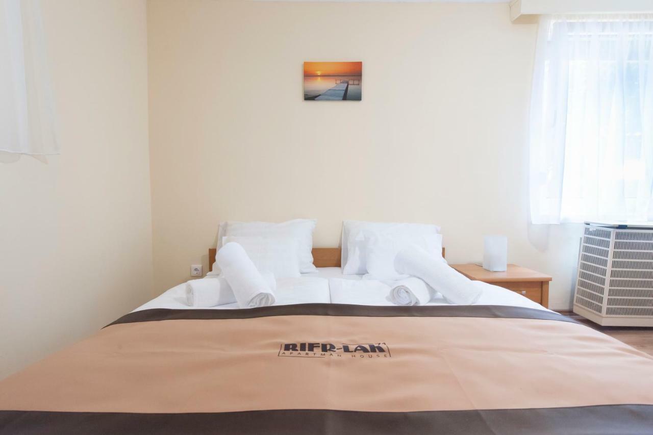 Bier-Lak Apartman House 71 Balatonlelle Eksteriør billede