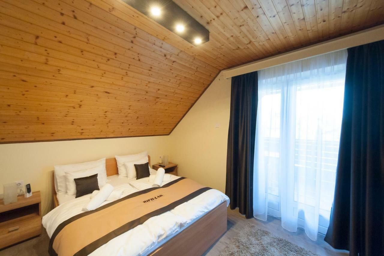 Bier-Lak Apartman House 71 Balatonlelle Eksteriør billede