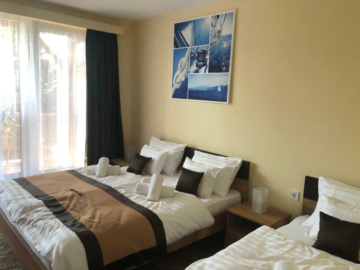 Bier-Lak Apartman House 71 Balatonlelle Eksteriør billede